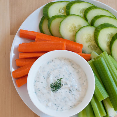 Trempette aux légumes et à l’aneth